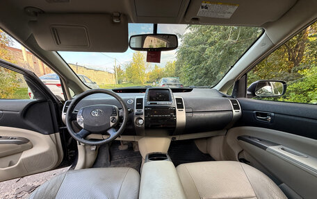 Toyota Prius, 2008 год, 550 000 рублей, 8 фотография