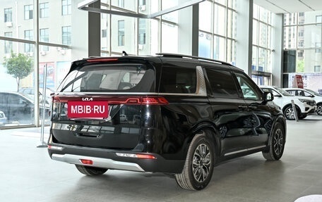 KIA Carnival, 2024 год, 5 806 593 рублей, 6 фотография