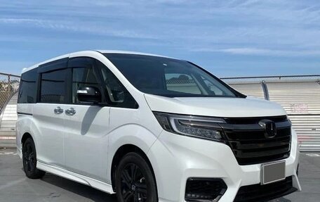 Honda Stepwgn IV, 2021 год, 2 016 000 рублей, 3 фотография