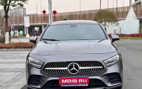 Mercedes-Benz A-Класс, 2022 год, 1 234 666 рублей, 2 фотография