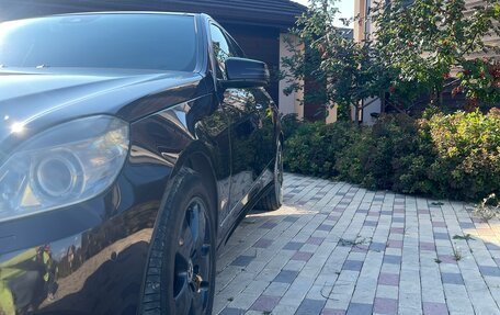 Mercedes-Benz E-Класс, 2010 год, 1 990 000 рублей, 2 фотография