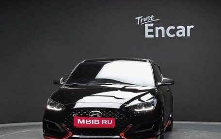 Hyundai Veloster II, 2022 год, 2 600 000 рублей, 3 фотография