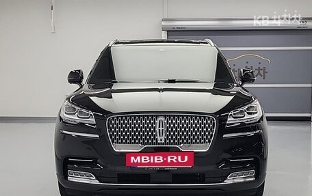 Lincoln Aviator II, 2022 год, 4 665 000 рублей, 2 фотография