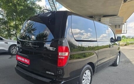 Hyundai Grand Starex Grand Starex I рестайлинг 2, 2021 год, 2 670 000 рублей, 5 фотография