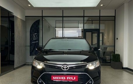 Toyota Camry, 2015 год, 2 250 000 рублей, 2 фотография