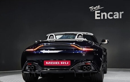 Aston Martin V8 Vantage IV, 2023 год, 21 292 000 рублей, 4 фотография