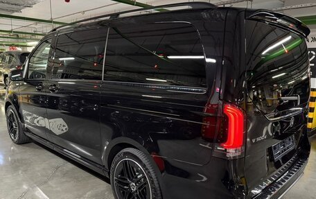 Mercedes-Benz V-Класс, 2025 год, 14 280 000 рублей, 5 фотография