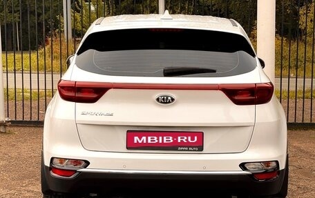 KIA Sportage IV рестайлинг, 2020 год, 2 399 000 рублей, 5 фотография