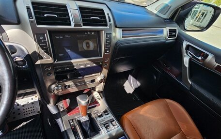 Lexus GX II, 2018 год, 5 990 000 рублей, 4 фотография