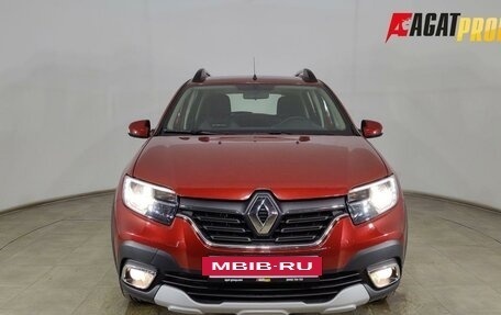 Renault Sandero II рестайлинг, 2021 год, 1 390 000 рублей, 2 фотография
