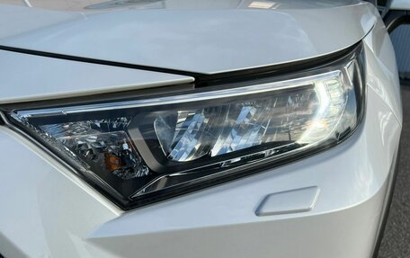Toyota RAV4, 2020 год, 3 350 000 рублей, 11 фотография