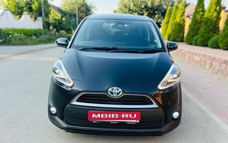 Toyota Sienta II, 2016 год, 1 228 000 рублей, 8 фотография
