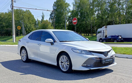 Toyota Camry, 2020 год, 2 510 000 рублей, 3 фотография