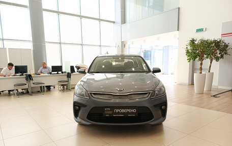 KIA Rio IV, 2017 год, 878 000 рублей, 2 фотография