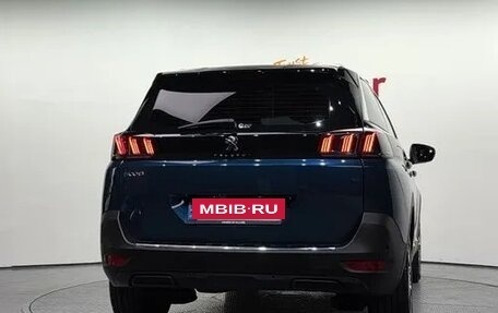 Peugeot 5008 II, 2022 год, 2 240 000 рублей, 3 фотография