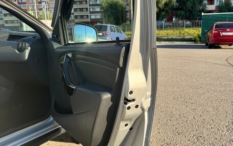 Renault Duster I рестайлинг, 2013 год, 910 000 рублей, 8 фотография