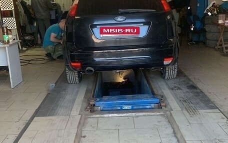 Ford Focus II рестайлинг, 2006 год, 350 000 рублей, 3 фотография