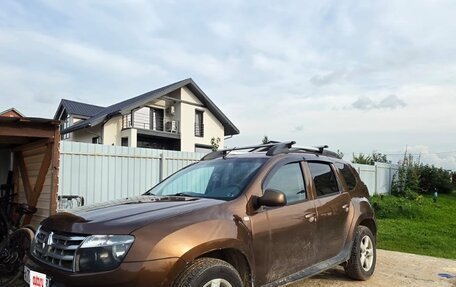 Renault Duster I рестайлинг, 2012 год, 550 000 рублей, 2 фотография