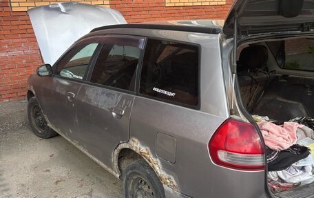 Nissan Wingroad III, 2001 год, 110 000 рублей, 2 фотография
