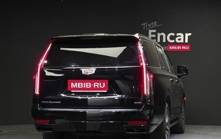 Cadillac Escalade V, 2022 год, 11 050 135 рублей, 4 фотография