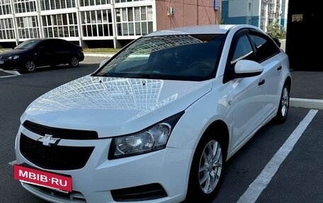 Chevrolet Cruze II, 2012 год, 585 000 рублей, 2 фотография