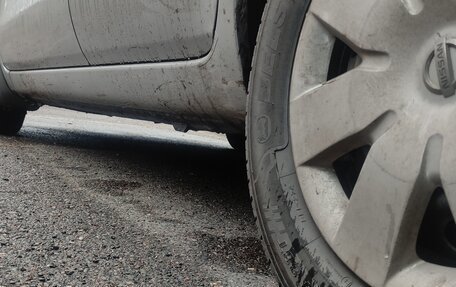 Nissan Note II рестайлинг, 2011 год, 660 000 рублей, 2 фотография