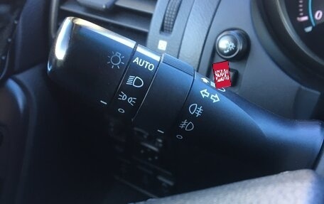 Toyota Land Cruiser Prado 150 рестайлинг 2, 2011 год, 2 750 000 рублей, 5 фотография