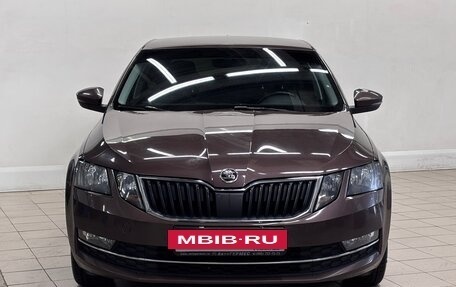 Skoda Octavia, 2018 год, 1 799 000 рублей, 2 фотография