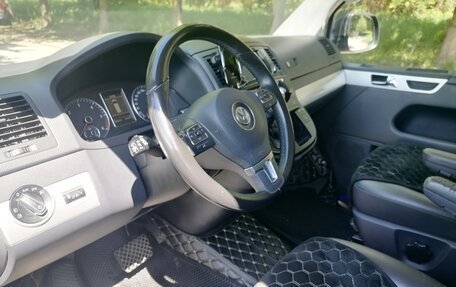 Volkswagen Multivan T5, 2012 год, 2 550 000 рублей, 6 фотография