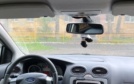 Ford Focus II рестайлинг, 2011 год, 700 000 рублей, 2 фотография