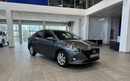 Hyundai Solaris II рестайлинг, 2021 год, 1 399 900 рублей, 3 фотография