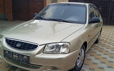 Hyundai Accent II, 2004 год, 375 000 рублей, 2 фотография