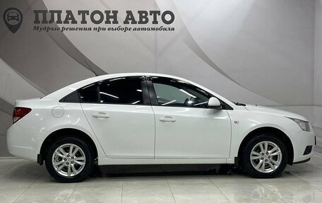 Chevrolet Cruze II, 2012 год, 645 000 рублей, 4 фотография