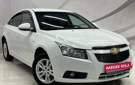 Chevrolet Cruze II, 2012 год, 645 000 рублей, 3 фотография
