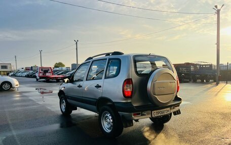 Chevrolet Niva I рестайлинг, 2009 год, 500 000 рублей, 4 фотография