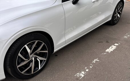 Volvo S60 III, 2020 год, 3 198 000 рублей, 3 фотография