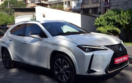 Lexus UX I, 2022 год, 5 600 000 рублей, 5 фотография
