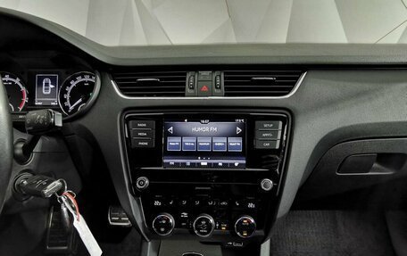 Skoda Octavia, 2020 год, 1 835 000 рублей, 10 фотография