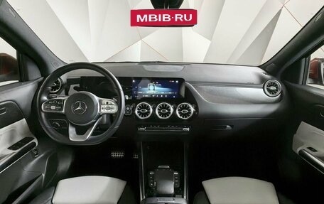 Mercedes-Benz GLA, 2020 год, 3 420 000 рублей, 10 фотография