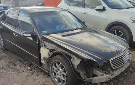 Mercedes-Benz E-Класс, 2004 год, 400 000 рублей, 1 фотография