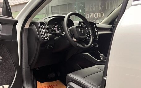Volvo XC40 I, 2021 год, 1 820 000 рублей, 8 фотография