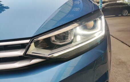 Volkswagen Touran III, 2020 год, 1 620 000 рублей, 7 фотография