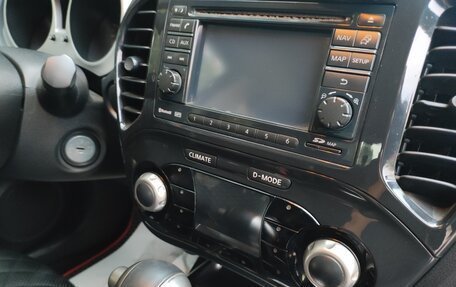 Nissan Juke II, 2011 год, 890 000 рублей, 2 фотография