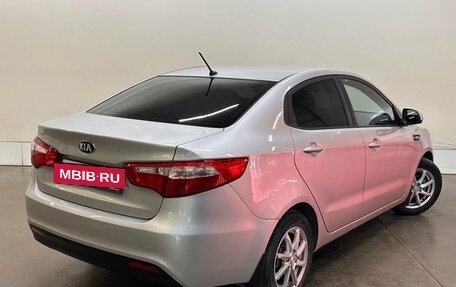 KIA Rio III рестайлинг, 2013 год, 717 000 рублей, 2 фотография
