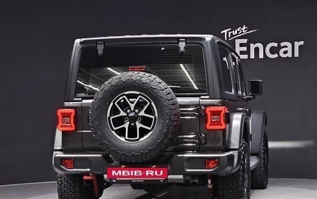 Jeep Wrangler, 2023 год, 6 833 000 рублей, 3 фотография