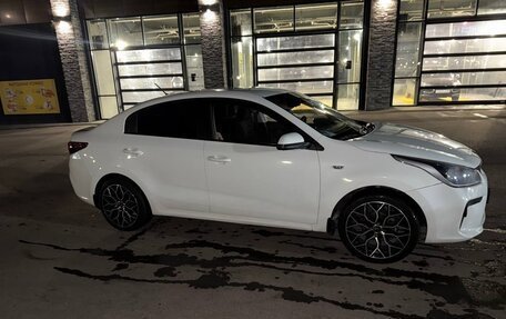 KIA Rio IV, 2017 год, 1 150 000 рублей, 2 фотография