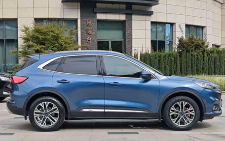 Ford Escape, 2022 год, 1 890 995 рублей, 4 фотография