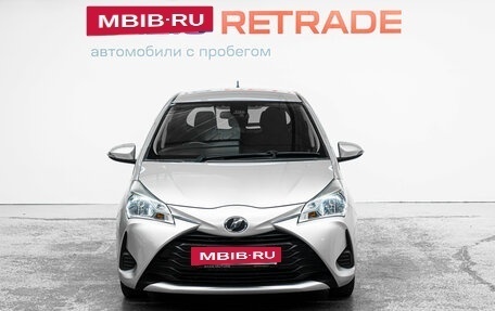 Toyota Vitz, 2019 год, 999 000 рублей, 2 фотография