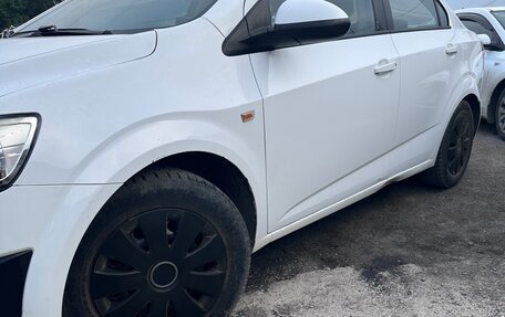 Chevrolet Aveo III, 2012 год, 700 000 рублей, 3 фотография