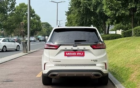 Ford Edge II рестайлинг, 2021 год, 2 450 000 рублей, 4 фотография